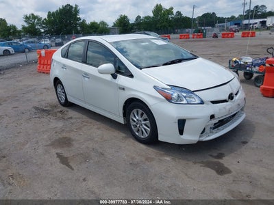 TOYOTA PRIUS PLUG-IN 2012