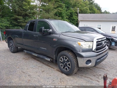 TOYOTA TUNDRA 2011