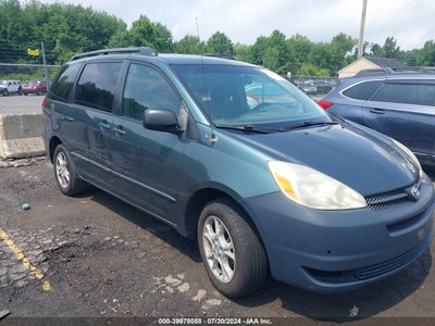 TOYOTA SIENNA 2005