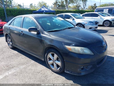 TOYOTA CAMRY 2010