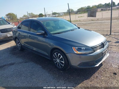 VOLKSWAGEN JETTA 2013