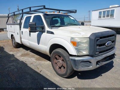 FORD F-350 CHASSIS 2011