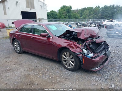 CHRYSLER 300 2017