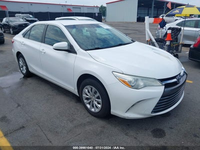 TOYOTA CAMRY 2017