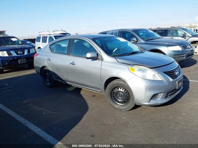 NISSAN VERSA 2014
