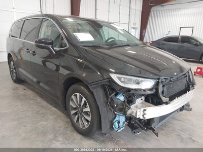 CHRYSLER PACIFICA HYBRID 2023