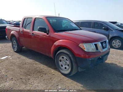 NISSAN FRONTIER 2015