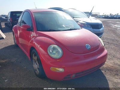 VOLKSWAGEN NEW BEETLE 2001
