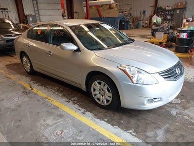 NISSAN ALTIMA 2010