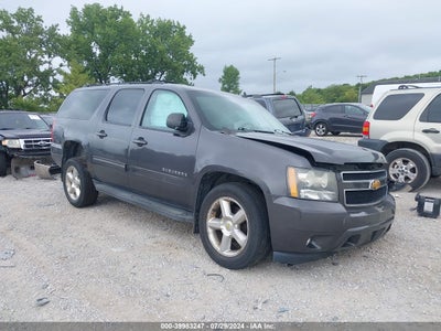 CHEVROLET SUBURBAN 1500 2010
