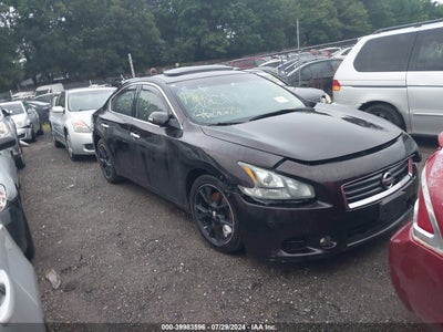 NISSAN MAXIMA 2014
