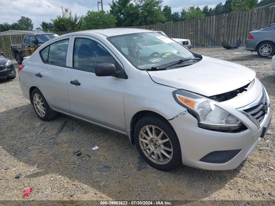 NISSAN VERSA 1.6 S 2015