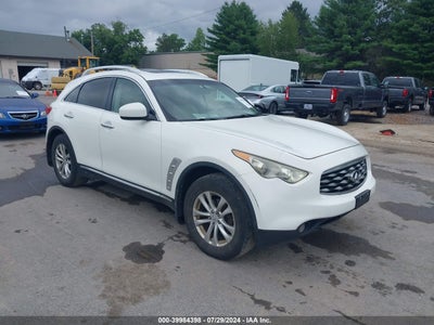 INFINITI FX35 2010