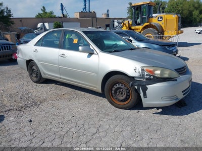 TOYOTA CAMRY 2002