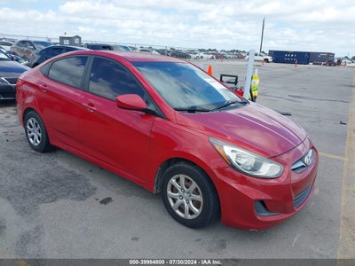 HYUNDAI ACCENT 2013