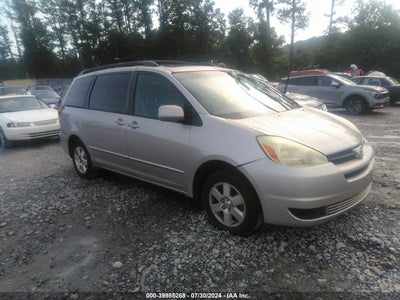 TOYOTA SIENNA 2004