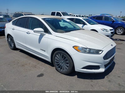 FORD FUSION HYBRID 2015
