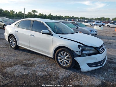 VOLKSWAGEN PASSAT 2015