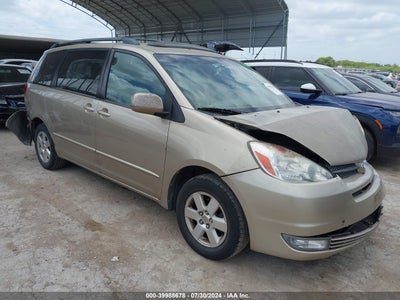 TOYOTA SIENNA 2004