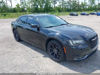 CHRYSLER 300 2020