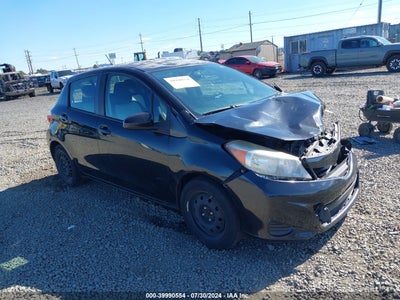 TOYOTA YARIS 2012