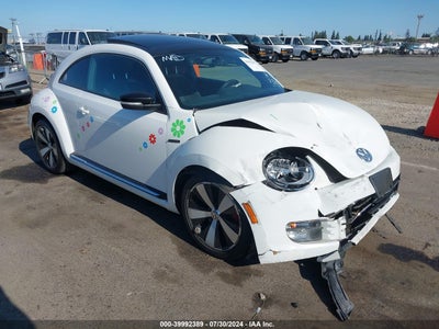 VOLKSWAGEN BEETLE 2012