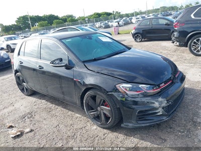 VOLKSWAGEN GOLF GTI 2019