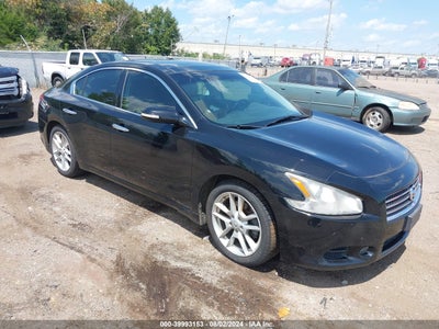 NISSAN MAXIMA 2009