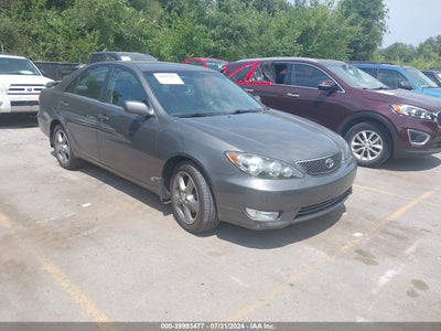 TOYOTA CAMRY 2005
