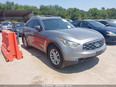 INFINITI FX35 2010