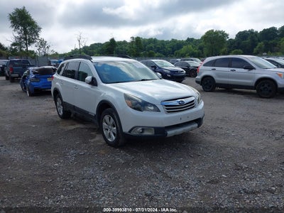 SUBARU OUTBACK 2012