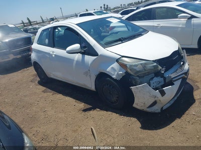 TOYOTA YARIS 2015