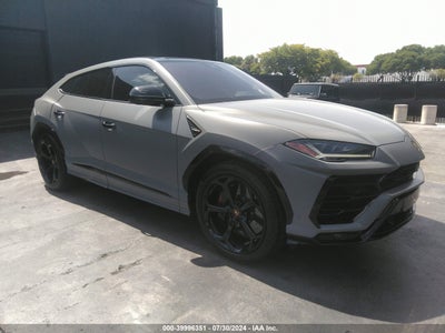 LAMBORGHINI URUS 2019