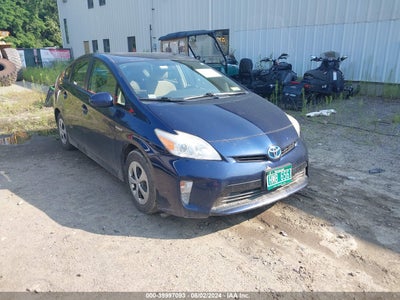 TOYOTA PRIUS 2013