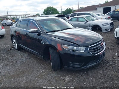 FORD TAURUS 2019