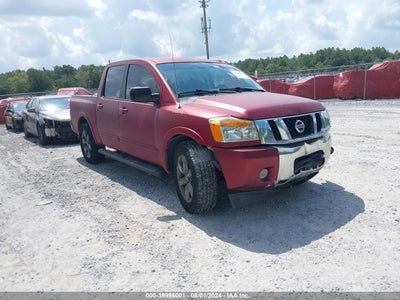 NISSAN TITAN 2015