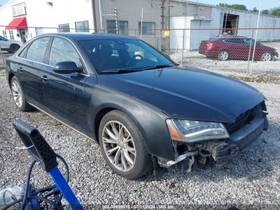 AUDI A8 2011