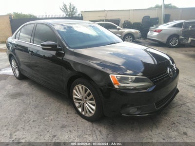 VOLKSWAGEN JETTA 2013