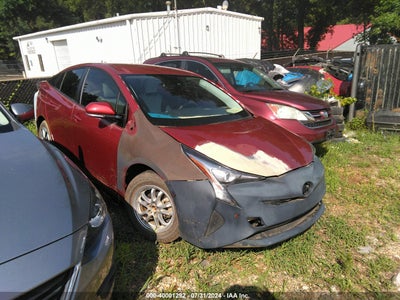 TOYOTA PRIUS 2017
