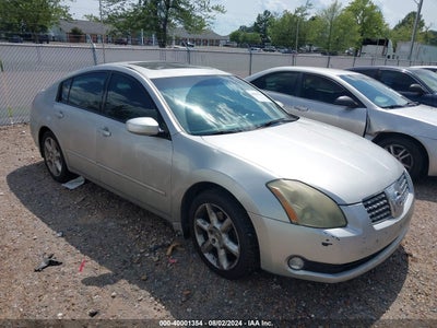 NISSAN MAXIMA 2004