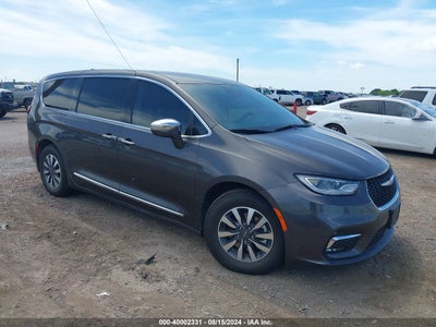 CHRYSLER PACIFICA HYBRID 2022