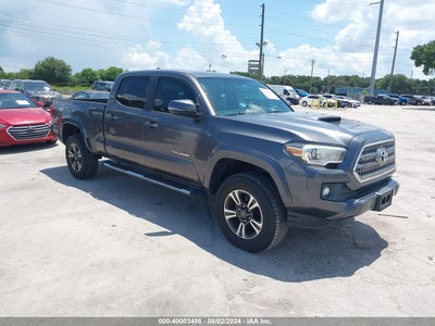 TOYOTA TACOMA 2017