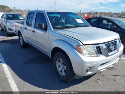 NISSAN FRONTIER 2010