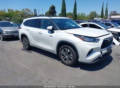 Toyota Highlander Hybrid 2020
