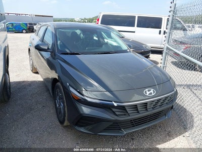 HYUNDAI ELANTRA HYBRID 2024