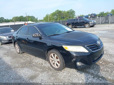 TOYOTA CAMRY 2011