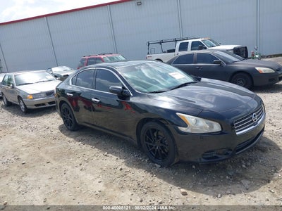 NISSAN MAXIMA 2009