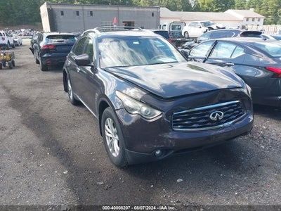 INFINITI FX35 2011