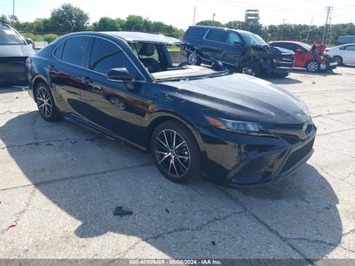 TOYOTA CAMRY 2024