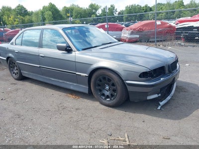 BMW 740IL 2010